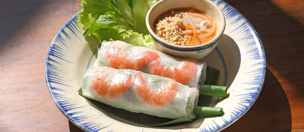Ho Chi Minh City Food Guide - spring rolls in saigon